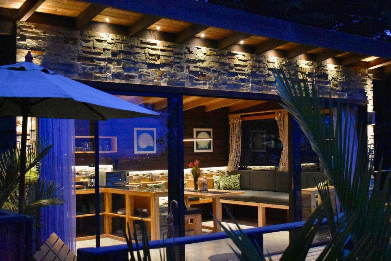 Casa Boutique Oceánica: Lujo Privado con Jacuzzi Bajo las Estrellas Pichilemu Exterior photo